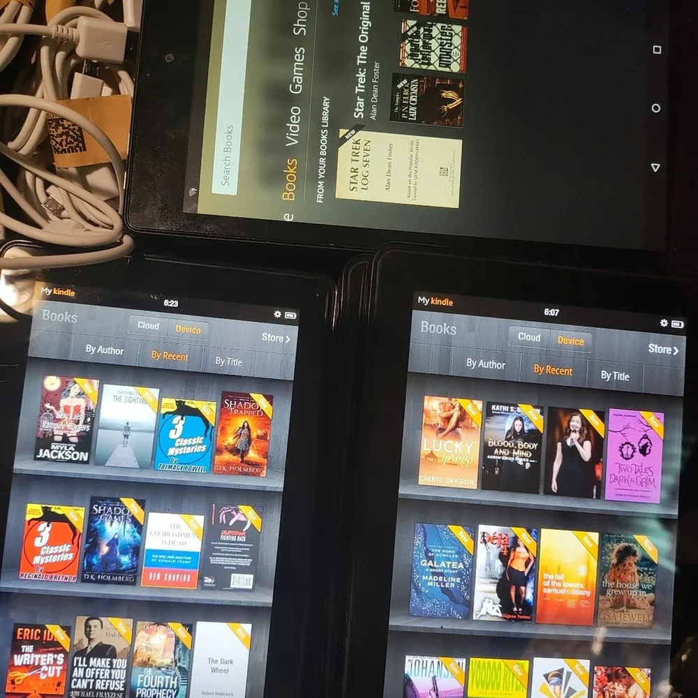 Kindle fire loaded with 10,000+Books. Over 20 Years Worth!!!